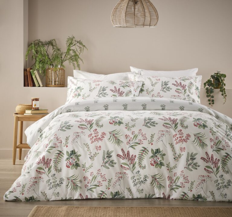 "Festive Sprigs" duvet cover